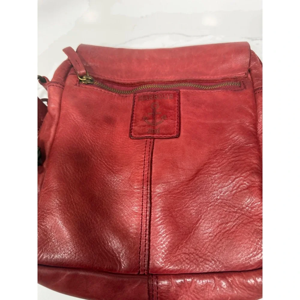 Harbour 2nd Red Leather Crossbody Messenger Bag Anchor Charm Distressed Vintage